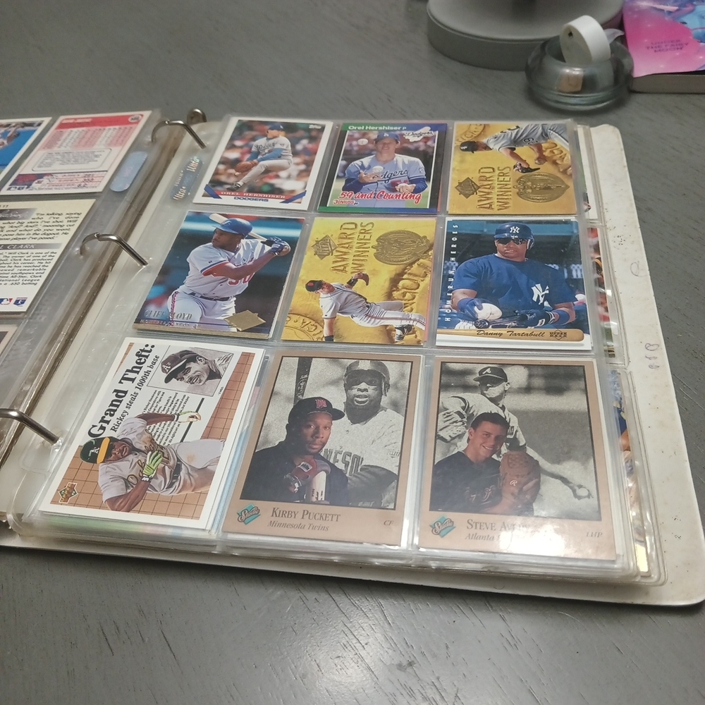 Baseball Card Collection Binder - Picture 11 of 16